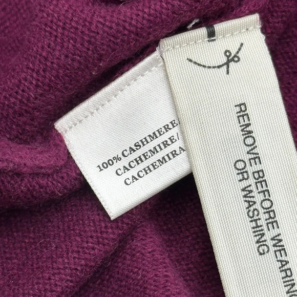 Ann Taylor 100% Cashmere Crimson Red V Neck Long Sleeve XS Sweater - Picture 5 of 10